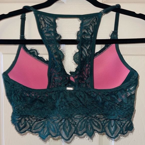 VS Pink lace bralette • Womens Small - Picture 4 of 7